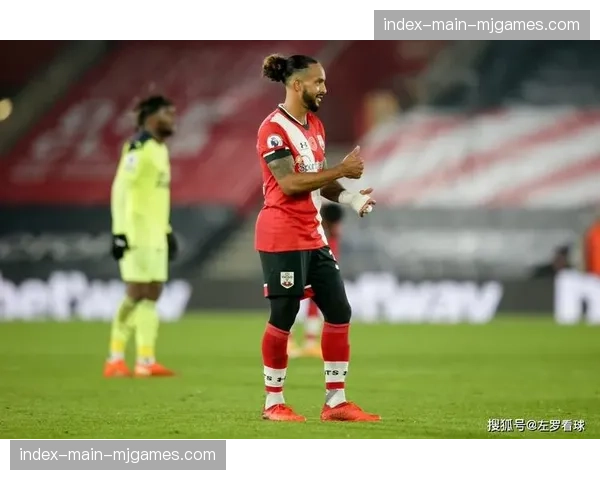 瓦伦西亚队内进行高强度转换攻防演练,应对密集赛程 瓦伦西亚队内进行高强度转换攻防演练,应对密集赛程